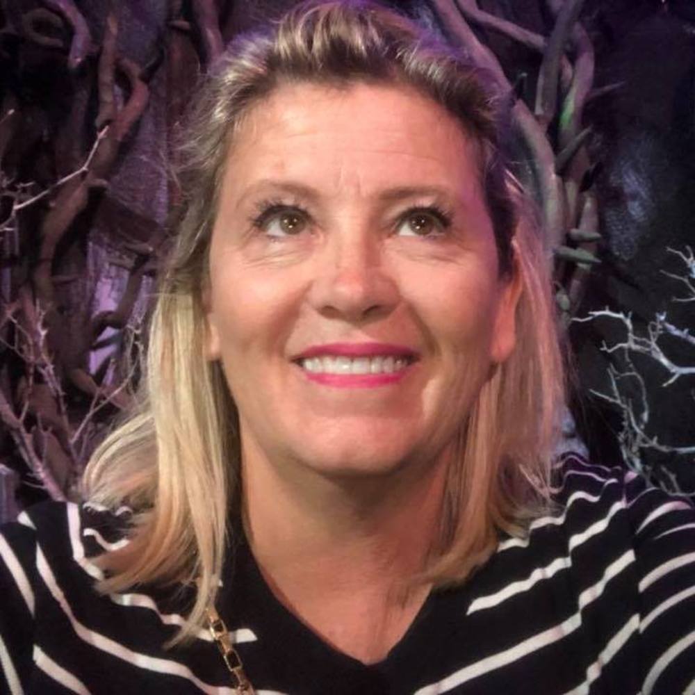 Meet your Posher, Paula